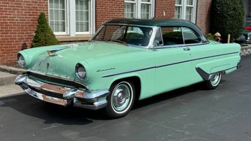 Lincoln Capri, 1955
