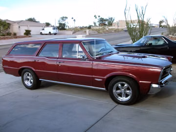 Pontiac Custom Station Wagon, 1965