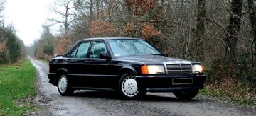 Mercedes-Benz 190 E 2.5 16, 1989