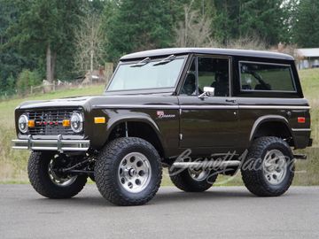 FORD BRONCO CUSTOM SUV, 1975