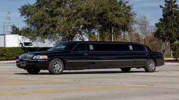 Lincoln Town Car Limousine, 2007