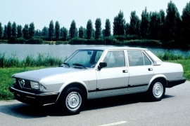 Alfa Romeo Alfa 6 2.5i specs