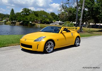 Nissan 350Z Convertible, 2005