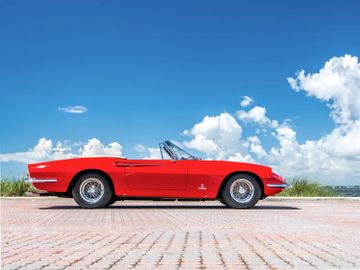Ferrari 365 California Spyder by Pininfarina, 1967
