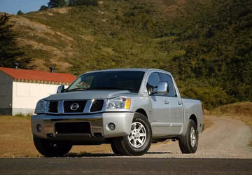 Nissan Titan 5.6 AWD (Mk I) specs