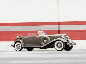 Chrysler CL Imperial Dual-Windshield Phaeton by LeBaron, 1933