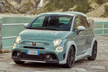 Abarth 695 (180 PS) specs
