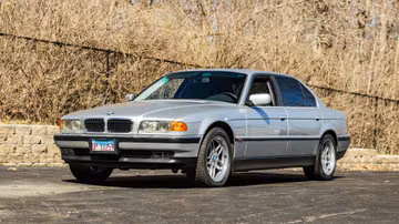 BMW 740iL Sedan, 2000