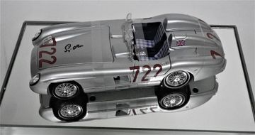 A 1/18 scale model of the Renault, 1991