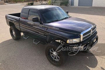 Dodge Ram 2500 Pickup, 1999