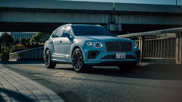 Bentley Bentayga Hybrid (462 PS) (Facelift) specs