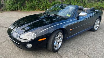 Jaguar XK8 Convertible, 2005