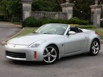 Nissan 350Z Convertible, 2008