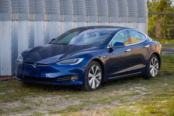Tesla Model S, 2020