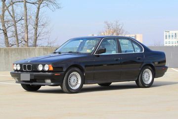 BMW 535i (E34) specs