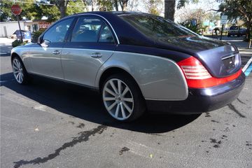MAYBACH 57 SEDAN, 2004