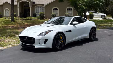 Jaguar F-Type R, 2015