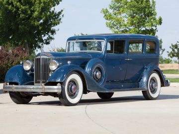 Packard 1108 Twelve 5/7-Passenger Sedan Limousine, 1934
