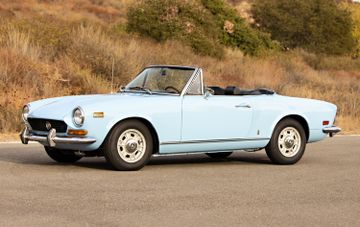 Fiat 124 Sport Spider, 1974