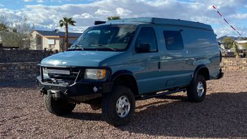 Ford E350, 2002