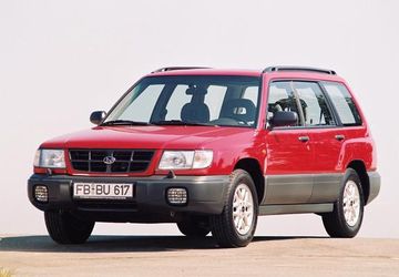 Subaru Forester 2.0 S Turbo (Mk I Facelift) specs
