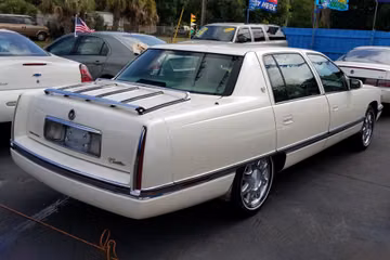 CADILLAC DE VILLE, 1996