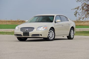 Buick Lucerne Sedan, 2011
