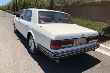 ROLLS-ROYCE SILVER SPUR, 1985
