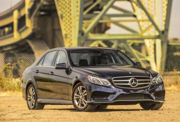 Mercedes-Benz E 400 4MATIC (AWD) (W212) (Facelift) specs