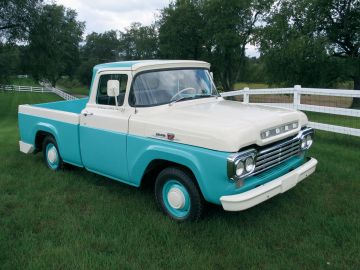 Ford F-100 Shortbed Pickup, 1959