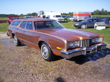Mercury Montego MX - Villager Station Wagon, 1976