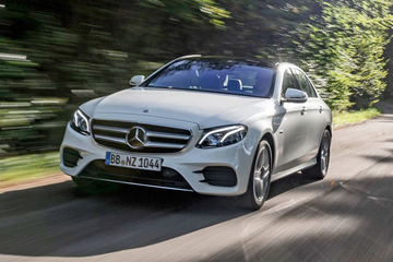 Mercedes-Benz E 300 d (W213 245 PS) specs