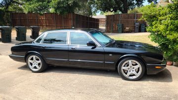 Jaguar XJR R1 Sedan, 2003