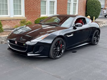 Jaguar F-Type R, 2015