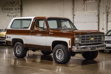 Chevrolet K5 Blazer 400 (MK II) specs