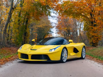 Ferrari LaFerrari, 2015