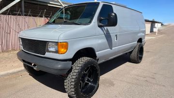 Ford E350, 2005