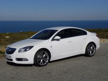 Opel Insignia 2.0 BiTurbo CDTI (Mk I) specs