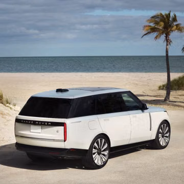 My Luxurious Dubai SUV: Range Rover Velar 2025