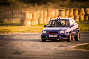 Toyota Corolla G6 (E11) specs