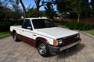 Mazda B2000 LX, 1986