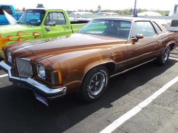 Pontiac Grand Prix SJ, 1974