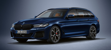 BMW 530d Touring xDrive (G31 Facelift) specs