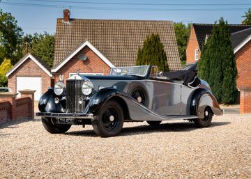 Rolls-Royce Phantom III by James Young, 1938