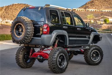 JEEP LIBERTY CUSTOM SUV, 2005
