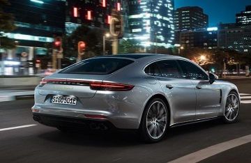 Porsche Panamera Turbo S E-Hybrid (Mk II) specs