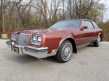 Buick Riviera, 1982