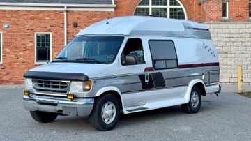 Автодом Ford Econoline класса B, 2000