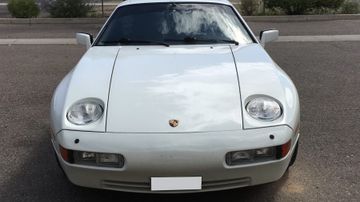Porsche 928 S4, 1989