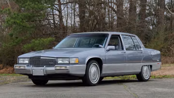 Cadillac Fleetwood, 1990